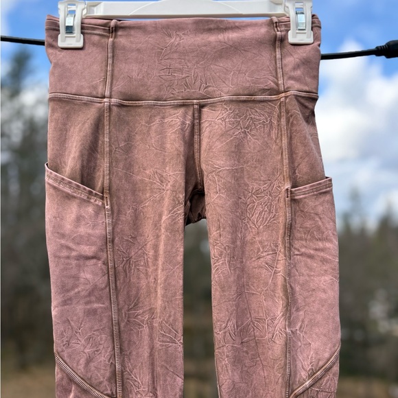 lululemon athletica Pants - Lululemon Leggings